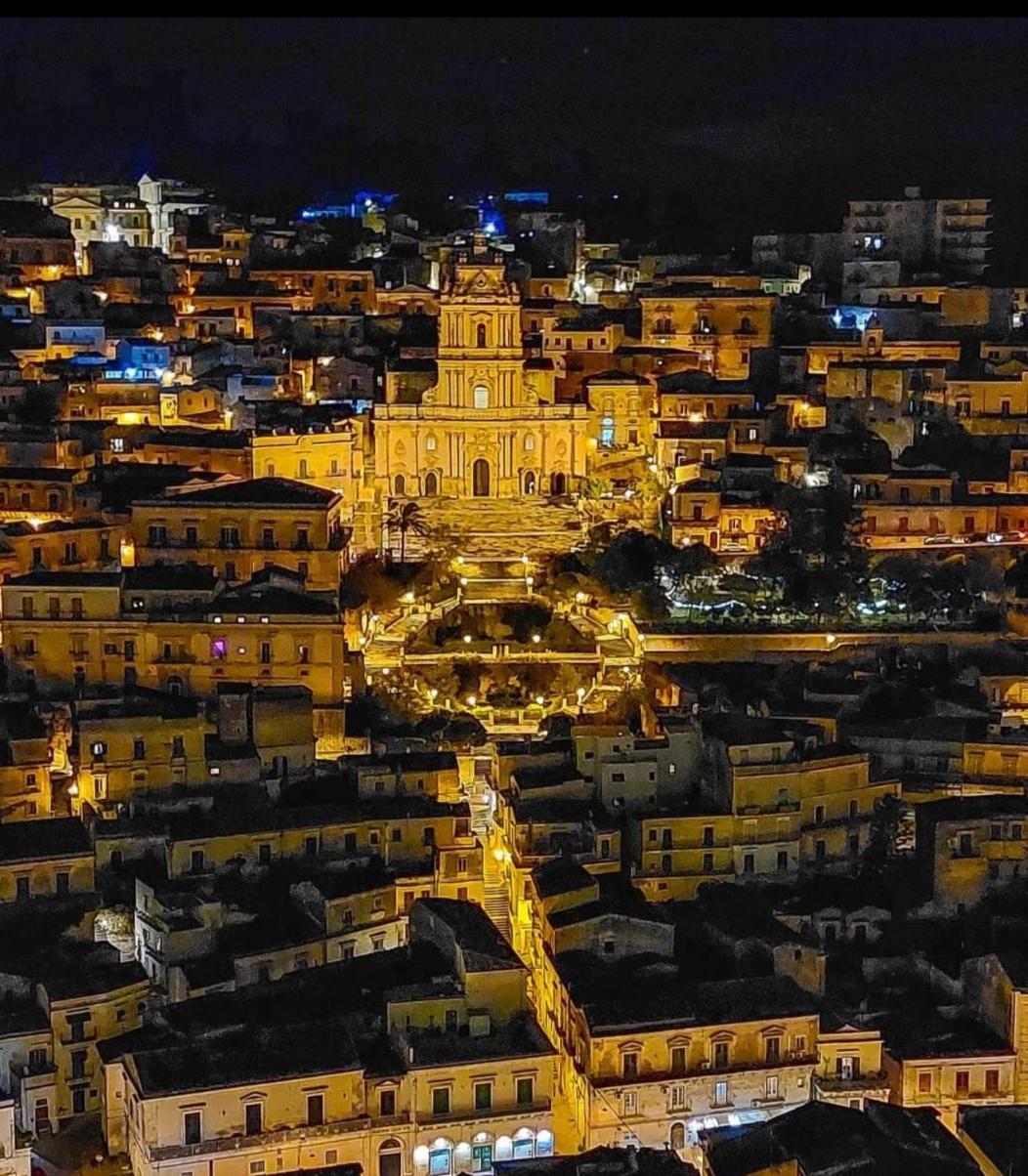 Casa Vacanze Modica Charme Extérieur photo